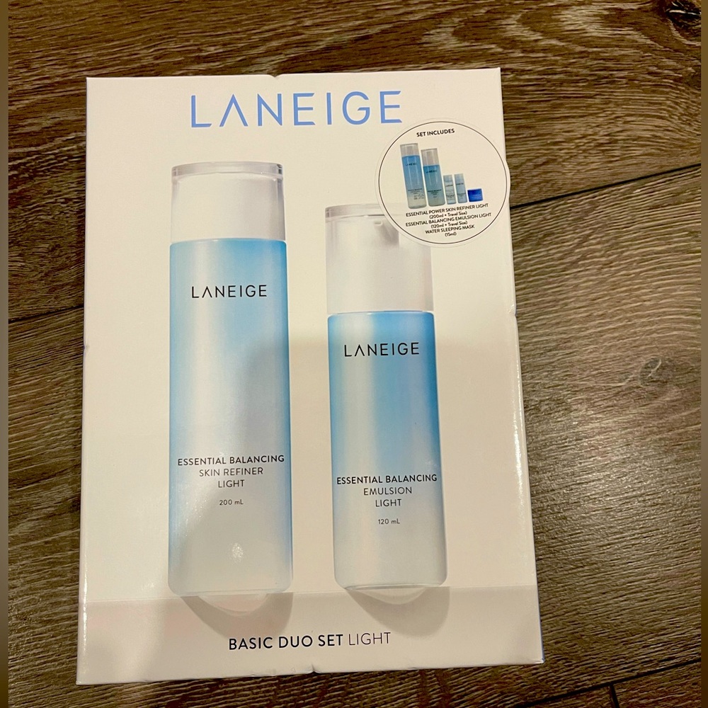 Brand new Laneige Basic Duo set light